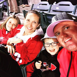 Meet your Posher, Troy